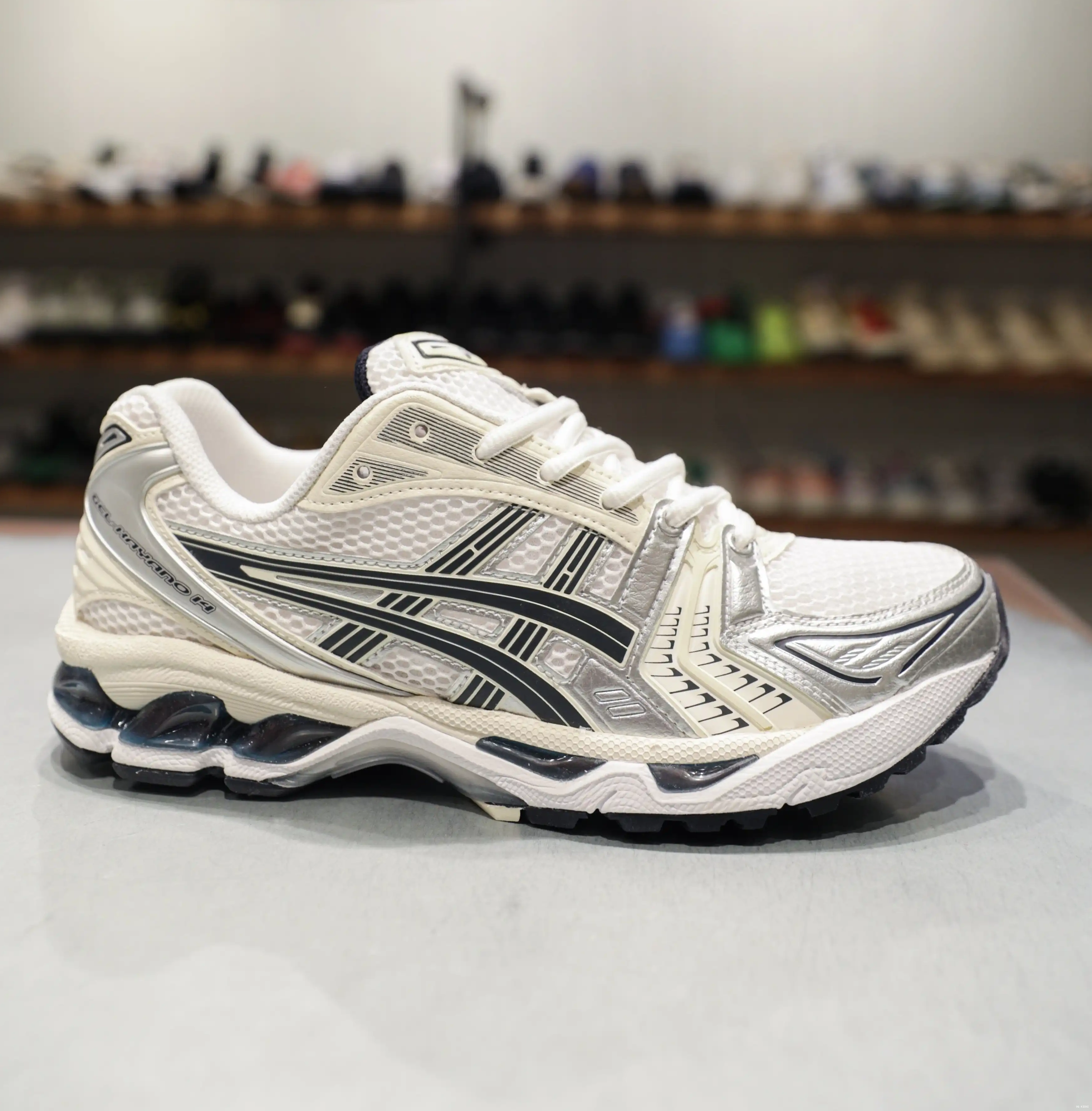 White W 14 Midnight ASICS Gel-Kayano 0515